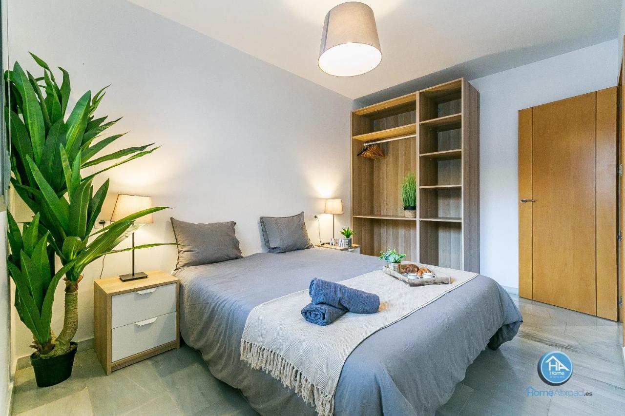 Malaga Boutique Stay - Carlos Haya Area With Parking Málaga Exterior foto
